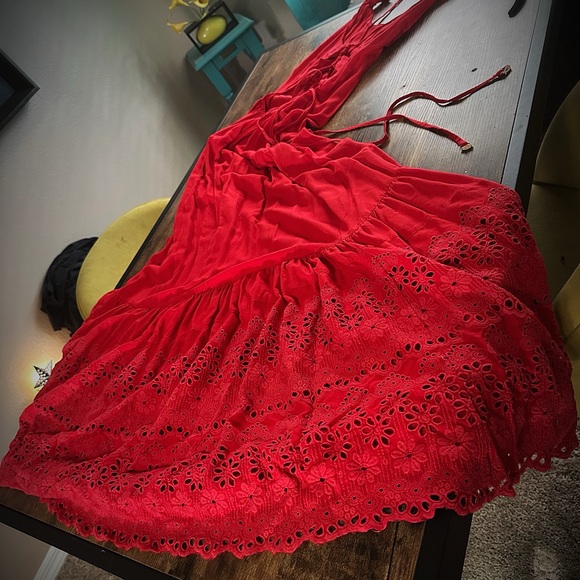 Lulus maxi backless dress - Picture 11 of 11